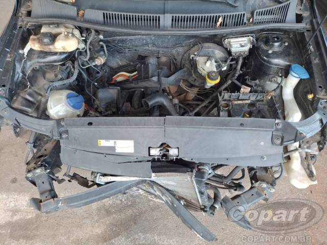 2015 VOLKSWAGEN FOX 
