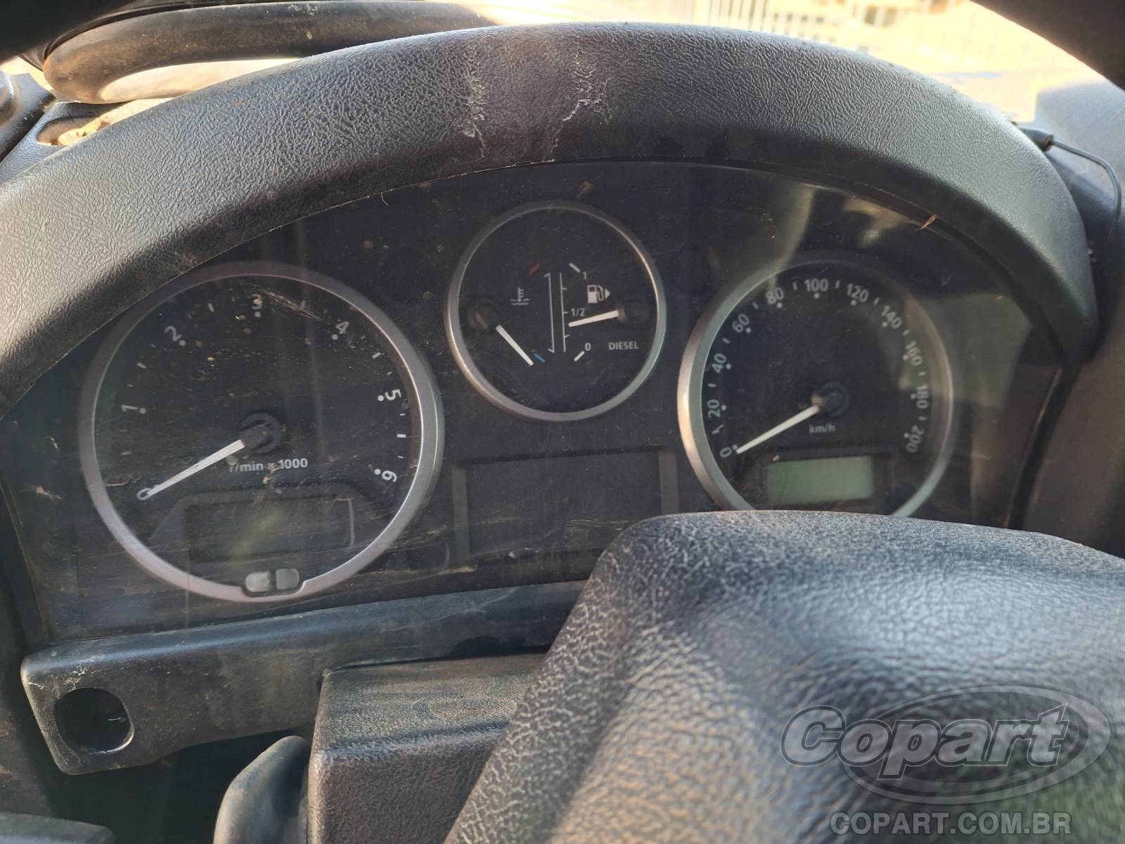 Foto 8 de 10: 2011 LAND ROVER DEFENDER