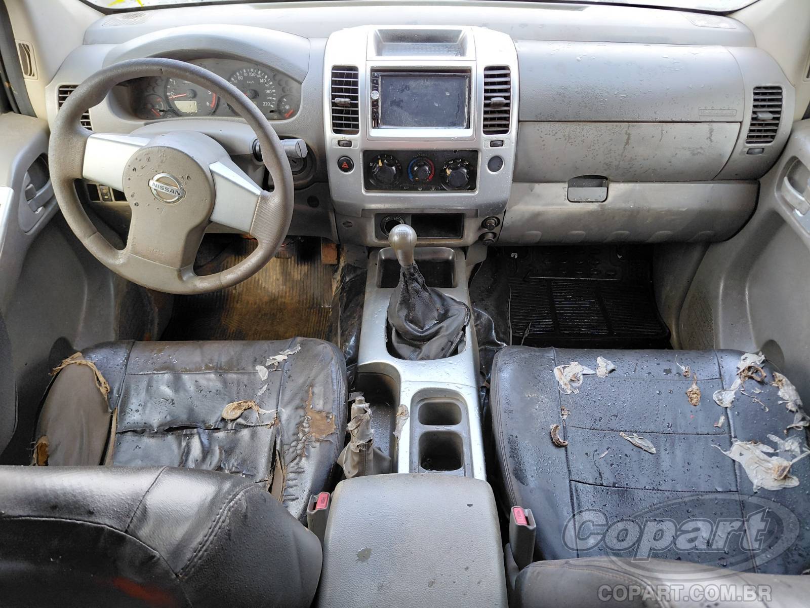 Foto 9 de 10: 2010 NISSAN FRONTIER CD