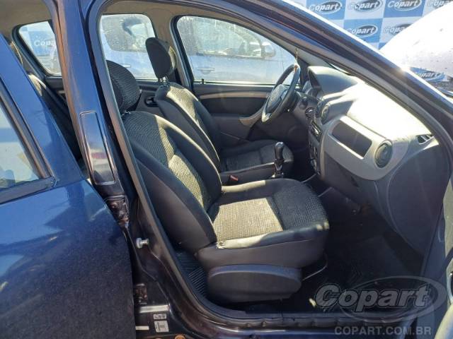 2009 RENAULT SANDERO 
