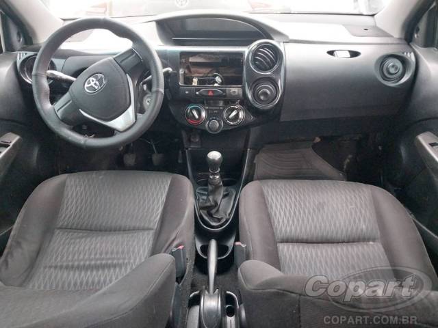 2017 TOYOTA ETIOS SEDA 
