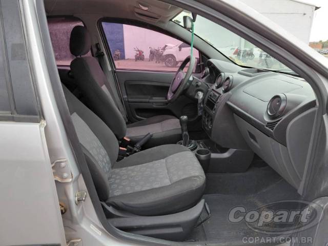 2013 FORD FIESTA 