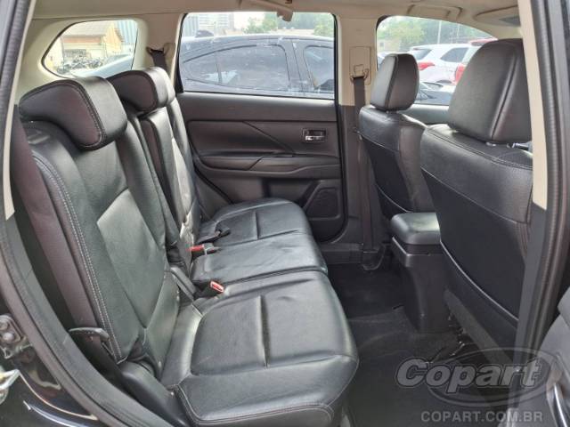 2014 MITSUBISHI OUTLANDER 