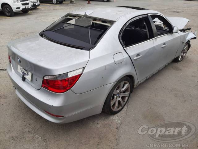 2005 BMW SERIE 5 
