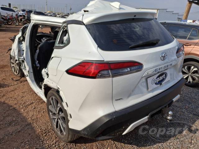2024 TOYOTA COROLLA CROSS 