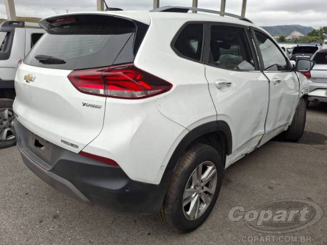 2025 CHEVROLET TRACKER 