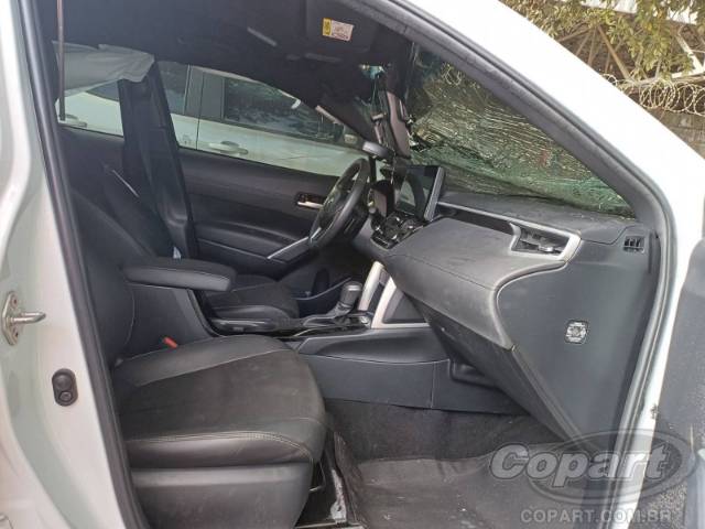 2024 TOYOTA COROLLA CROSS 