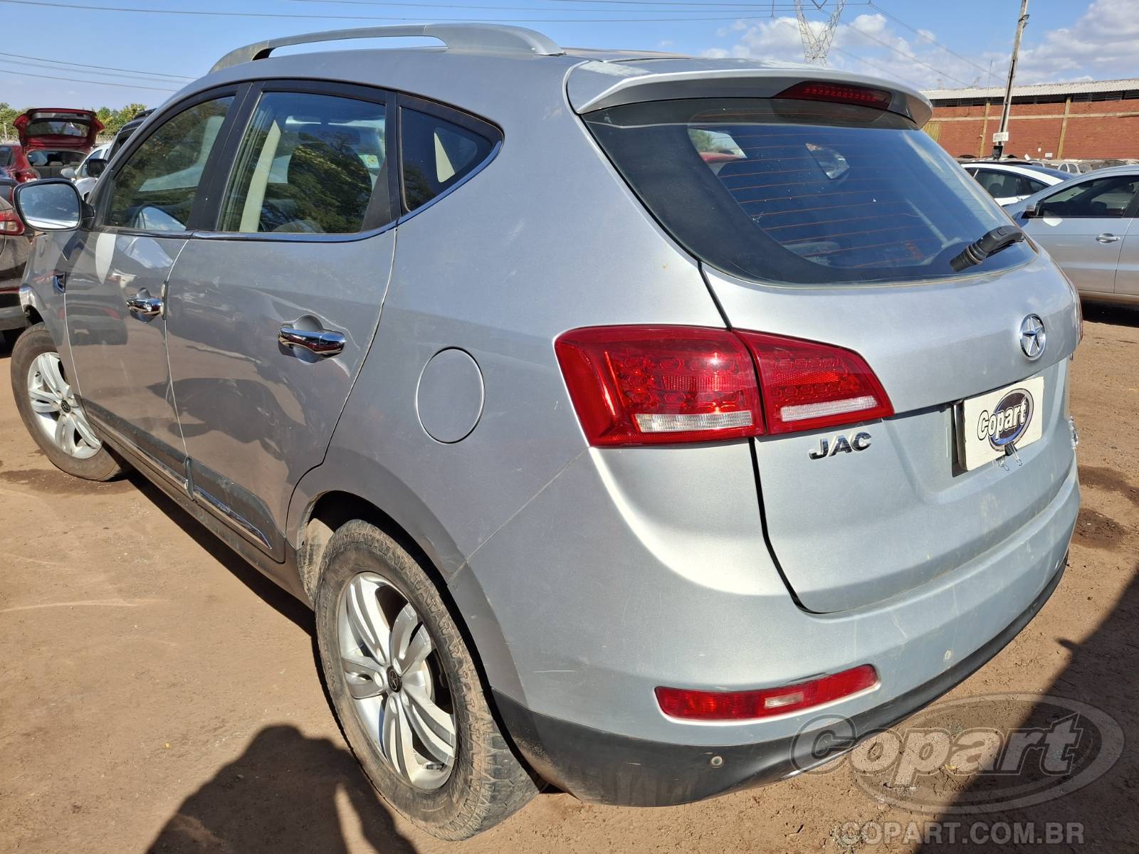 Foto 3: 2016 JAC T6
