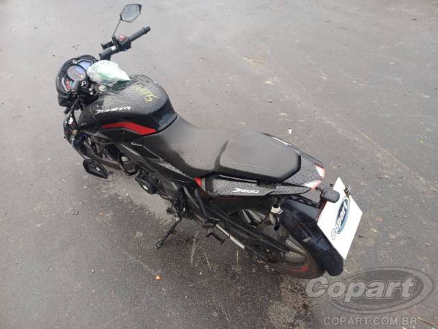 2025 BAJAJ DOMINAR 