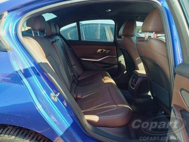 2022 BMW SERIE 3 