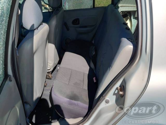 2004 RENAULT CLIO 