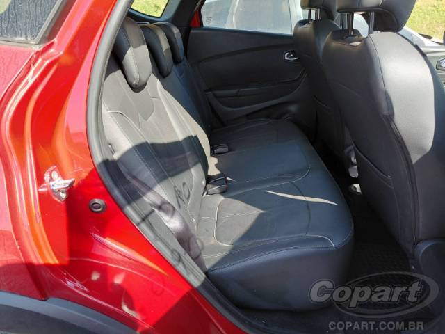 2021 RENAULT CAPTUR 