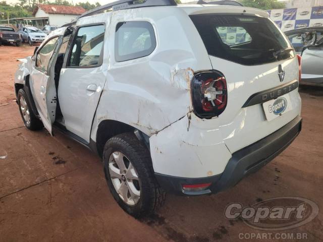 2024 RENAULT DUSTER 