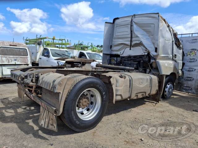 2012 MERCEDES BENZ AXOR 