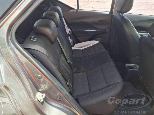 2023 NISSAN KICKS 