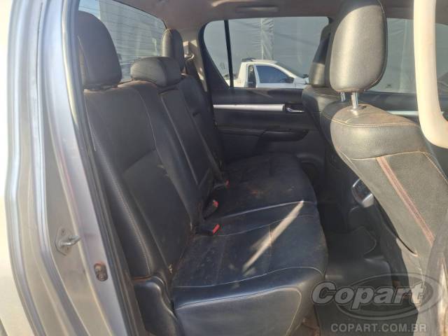 2017 TOYOTA HILUX CD 