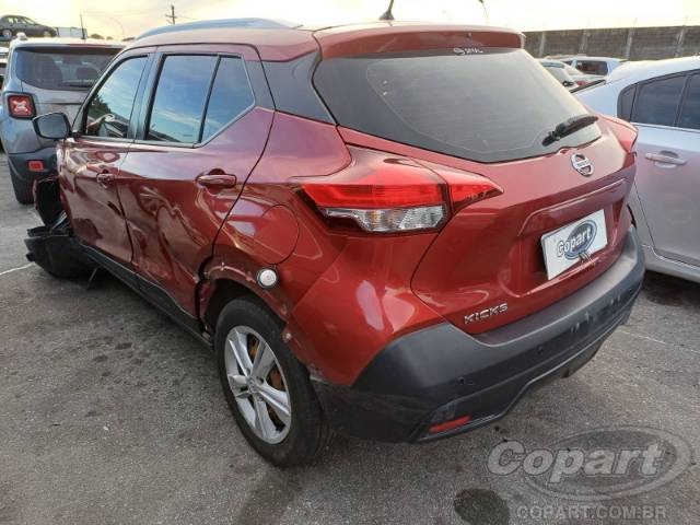 2019 NISSAN KICKS 