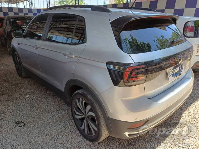 2023 VOLKSWAGEN T-CROSS 
