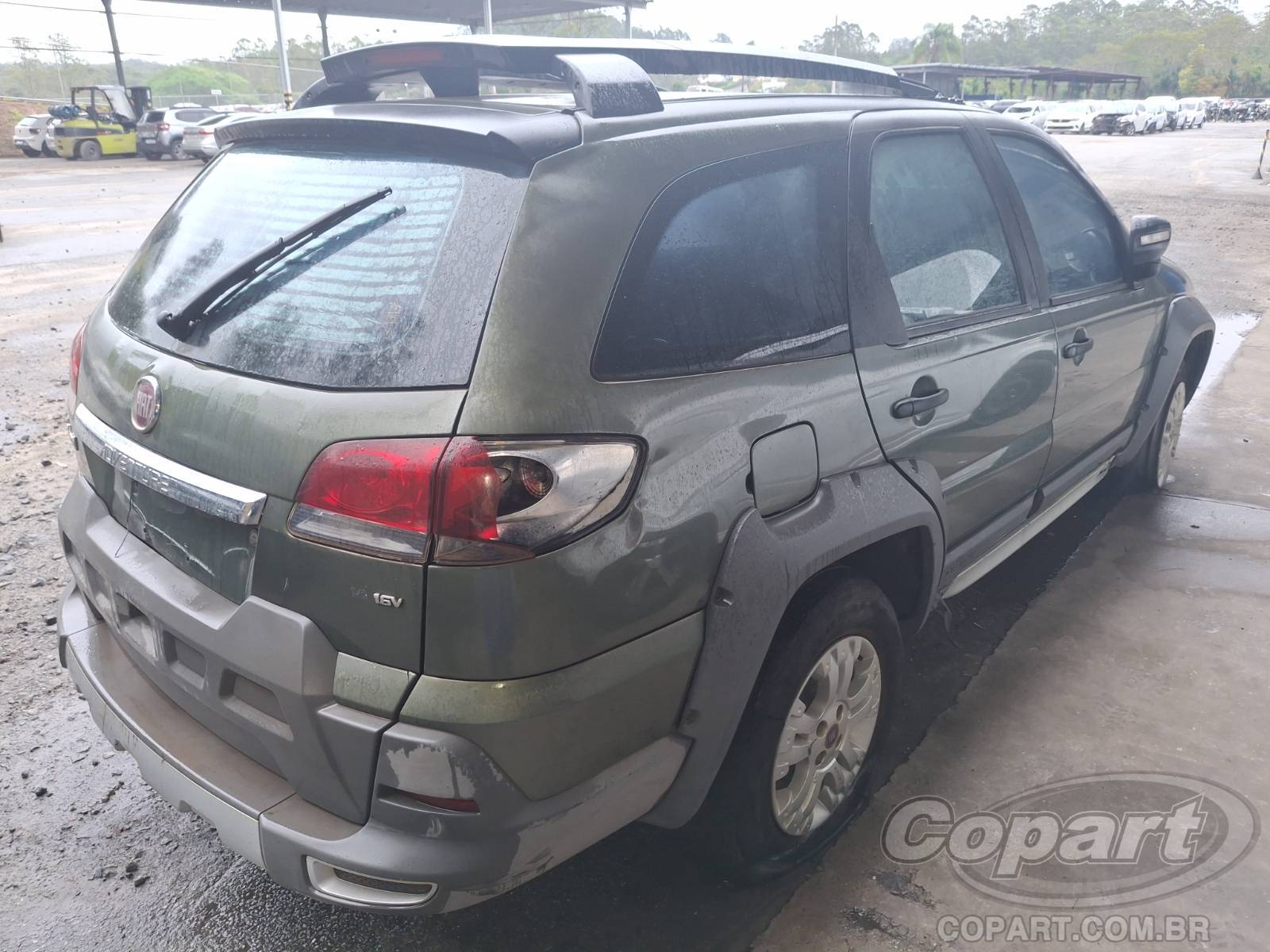 2015 FIAT WEEKEND — foto 4 de 10
