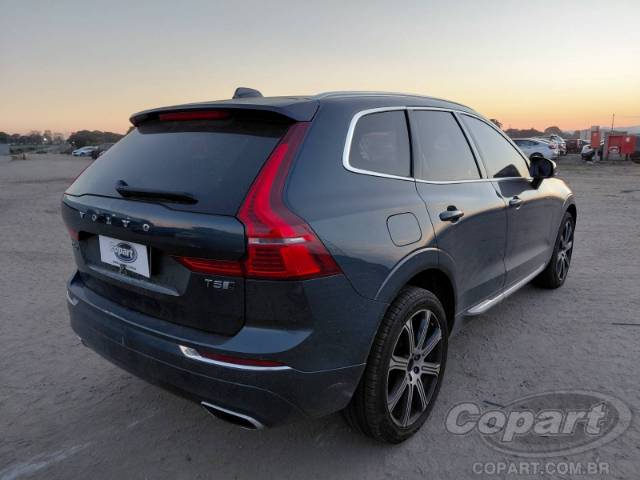 2018 VOLVO XC60 