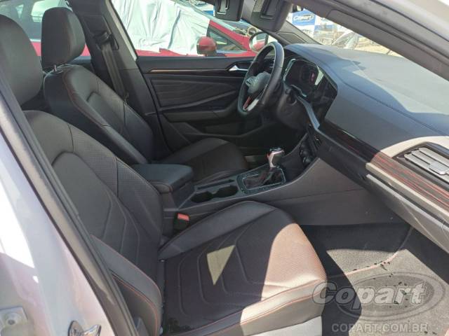 2024 VOLKSWAGEN JETTA 