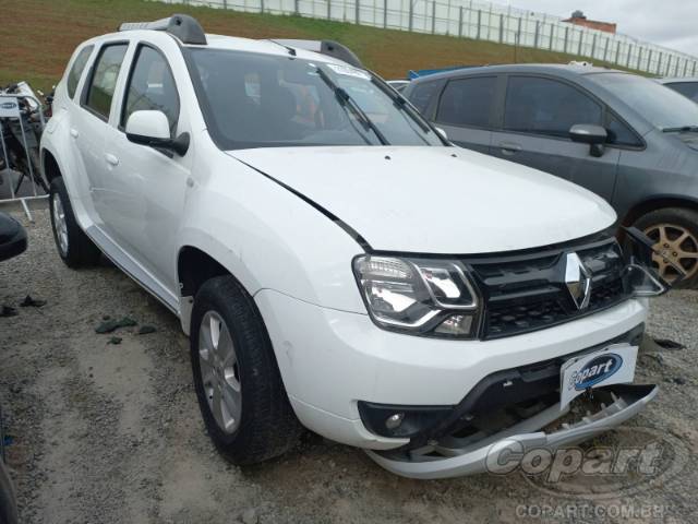 2017 RENAULT DUSTER 