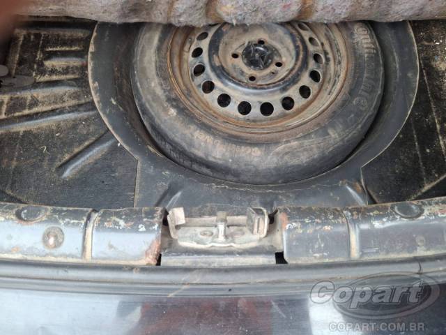 2010 CHEVROLET CORSA SEDAN 