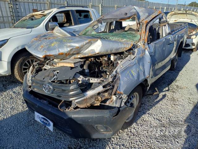 2026 TOYOTA HILUX CS 