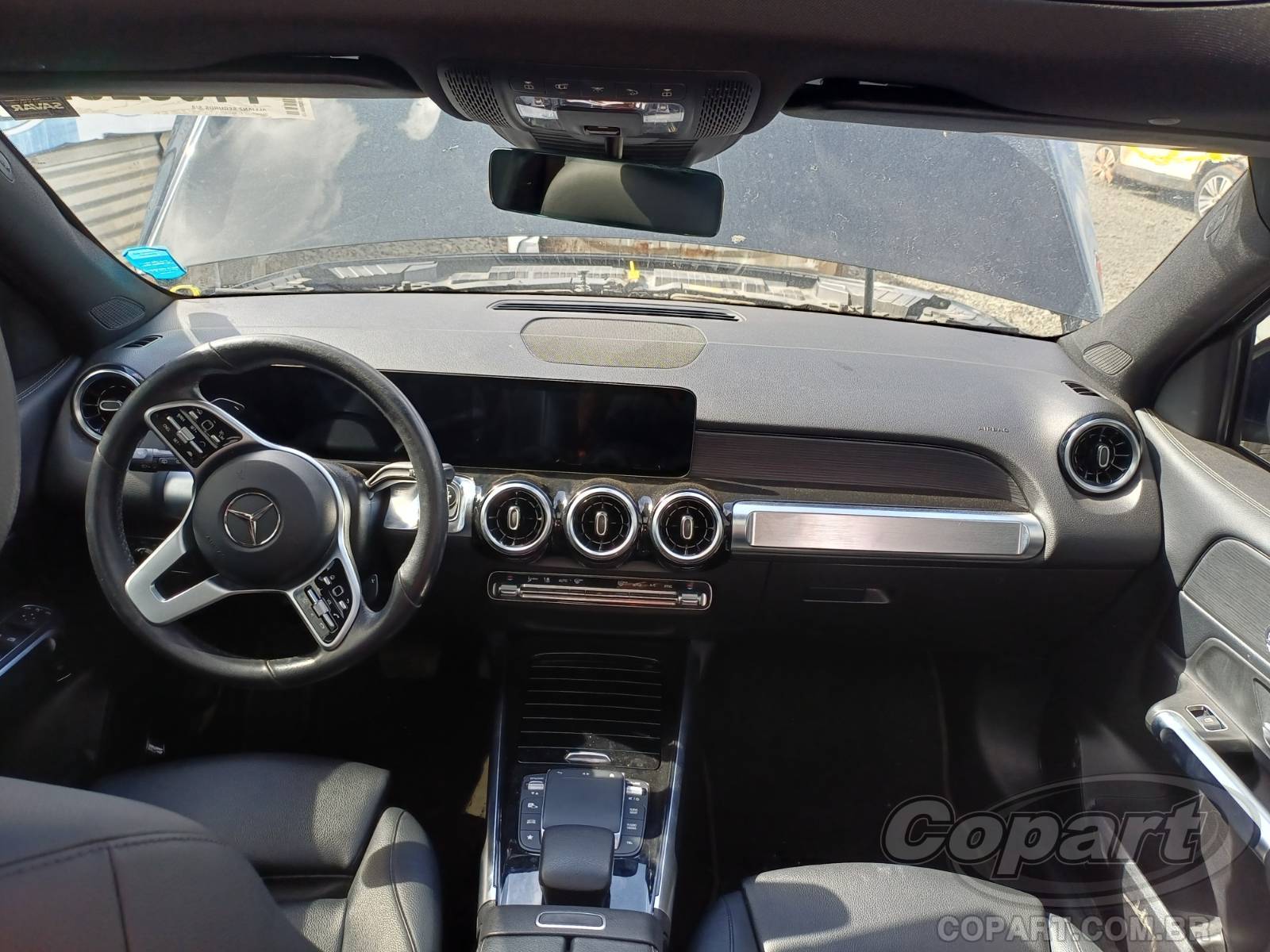 2021 MERCEDES BENZ GLB — foto 9 de 11