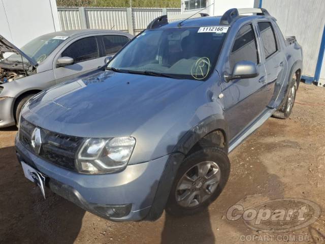 2016 RENAULT DUSTER OROCH 