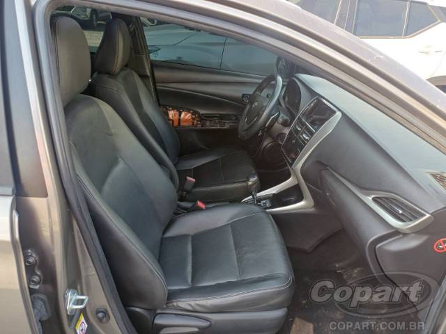 2019 TOYOTA YARIS 