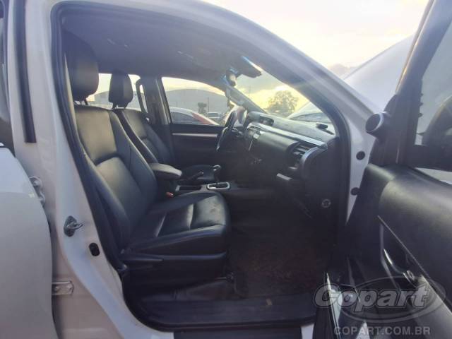 2022 TOYOTA HILUX CD 