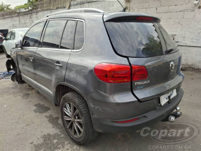 2014 VOLKSWAGEN TIGUAN 