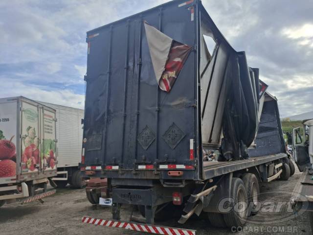 2013 FORD CARGO 2429 