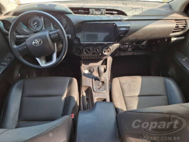 2025 TOYOTA HILUX CD 