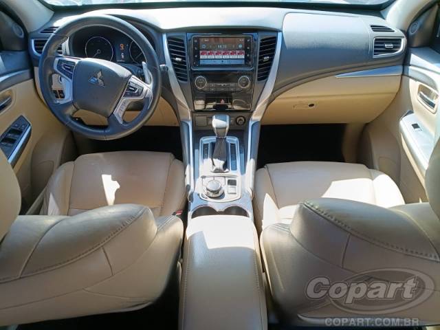 2020 MITSUBISHI PAJERO SPORT 