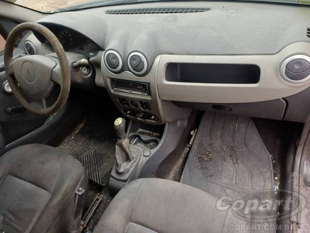 2011 RENAULT SANDERO 