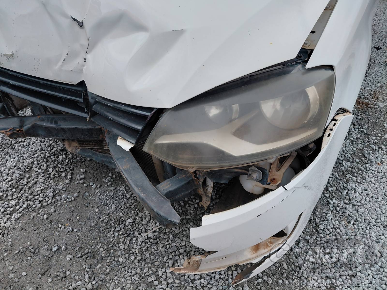 2014 VOLKSWAGEN FOX — foto 11 de 15