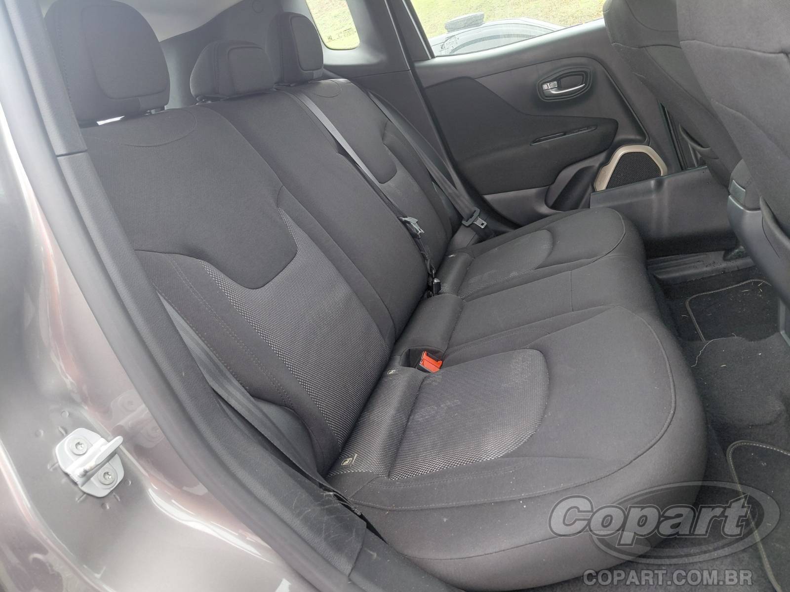 2017 JEEP RENEGADE — foto 6 de 15