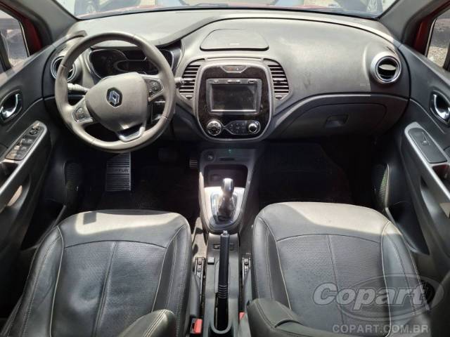 2021 RENAULT CAPTUR 