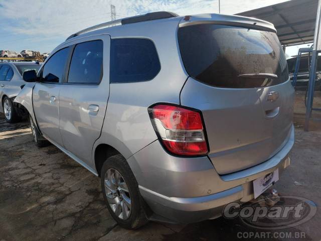 2016 CHEVROLET SPIN 