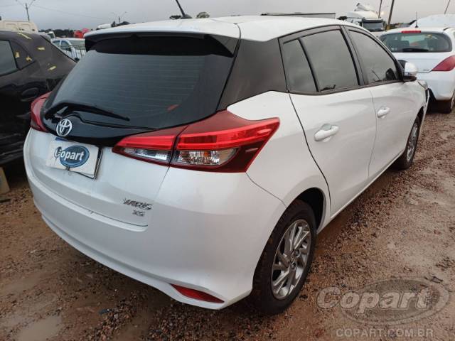 2023 TOYOTA YARIS 