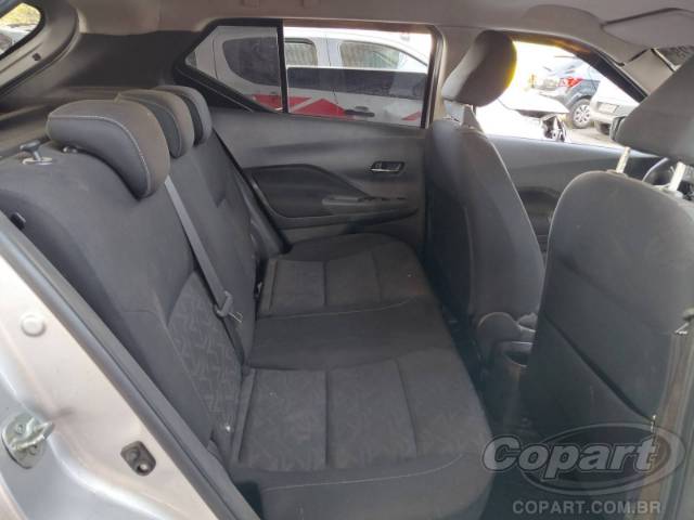 2024 NISSAN KICKS 