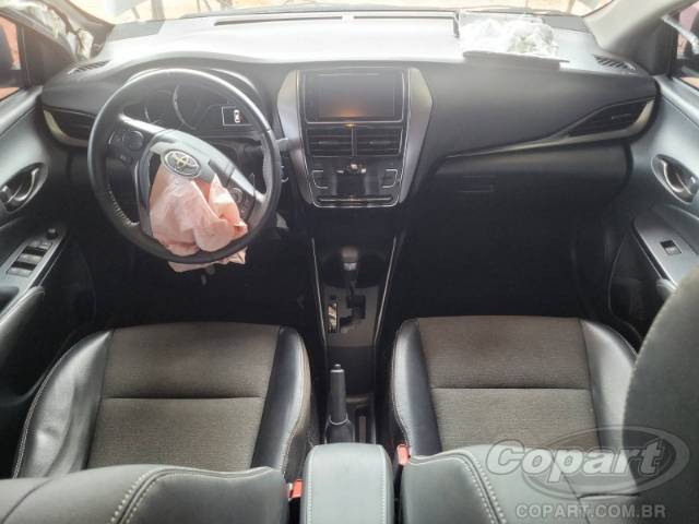 2024 TOYOTA YARIS SEDA 