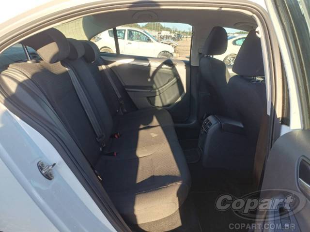 2016 VOLKSWAGEN JETTA 