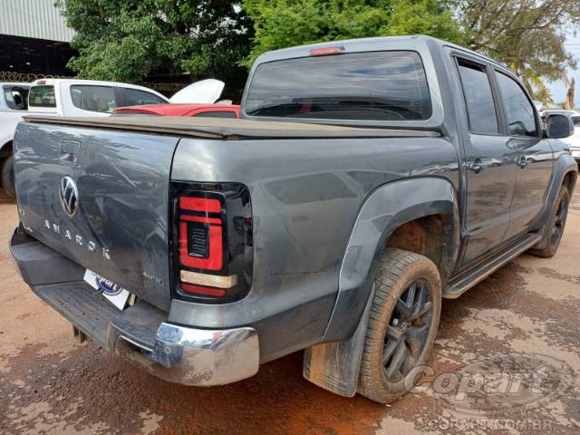 2025 VOLKSWAGEN AMAROK 