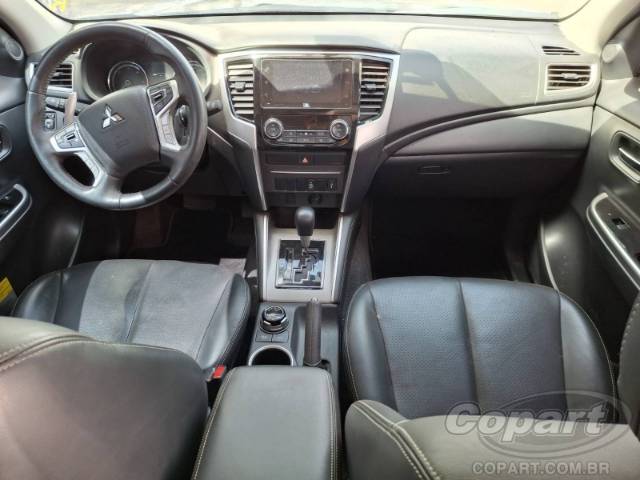 2025 MITSUBISHI L200 TRITON 