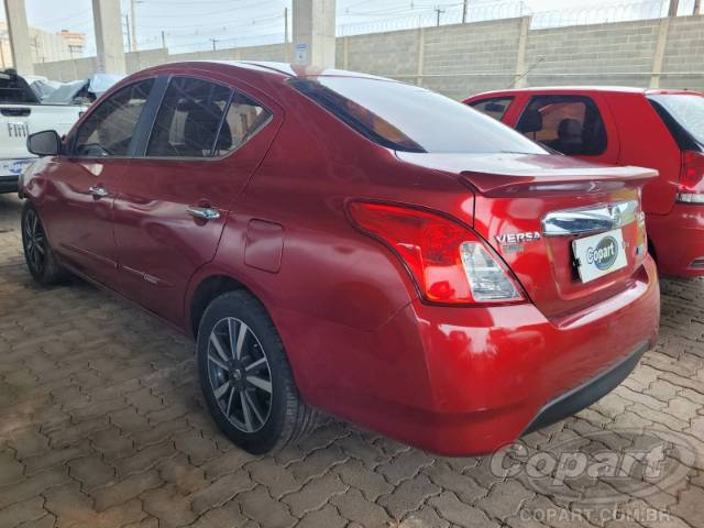 2018 NISSAN VERSA 