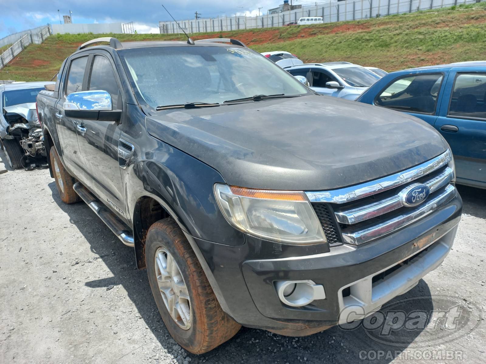 Veículo Ford Ranger Ford Ranger CD Limited 3.2 Duratorq TDCI 2014 Pequena Monta 2015 em leilão