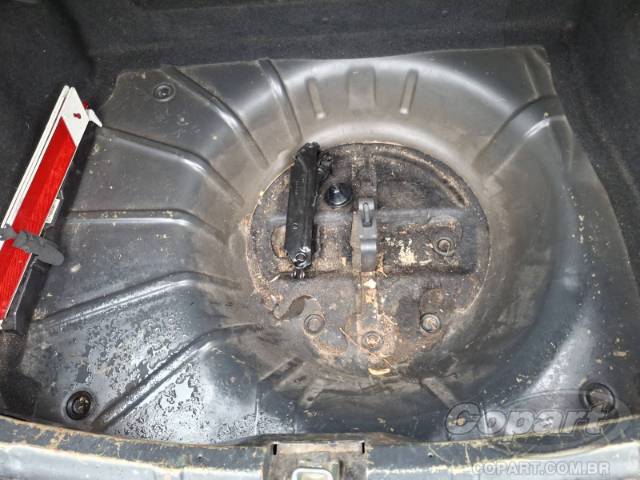 2012 CHEVROLET CLASSIC 